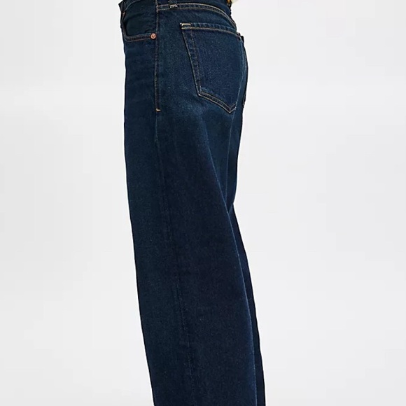 🆕Bnwt Miro Relaxed Wide Leg Jeans 
Citizens of Humanity
$268 - Picture 4 of 9